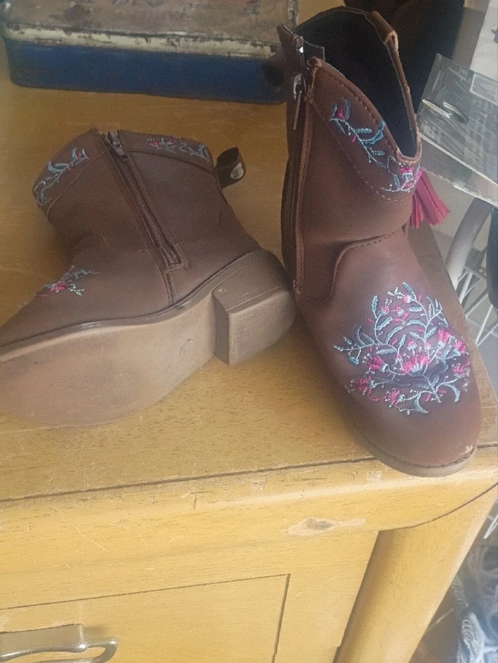 Brown Girls' Embroidered Western Boots with Pink Tassels